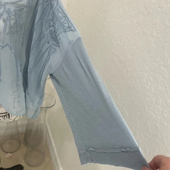 Free People Medium Top - Picture 6 of 9